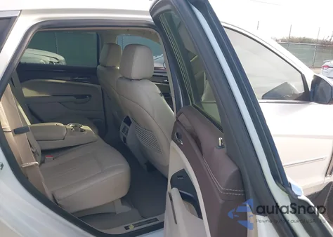 2015 Cadillac Srx Luxury Collection z USA, uszkodzony, nr VIN 3GYFNBE37FS552441